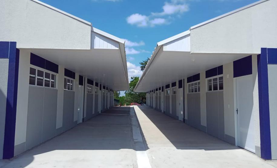 Substituição de salas de madeira