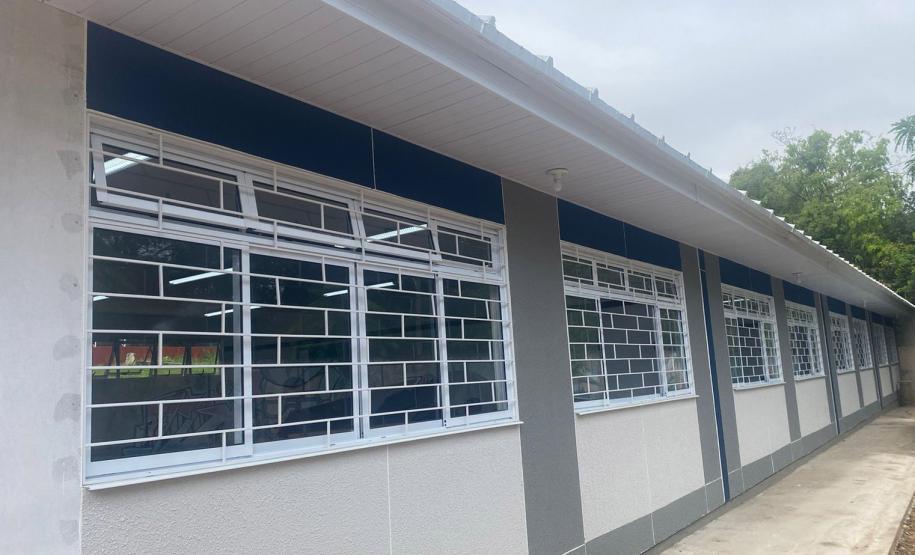 Substituição de salas de madeira