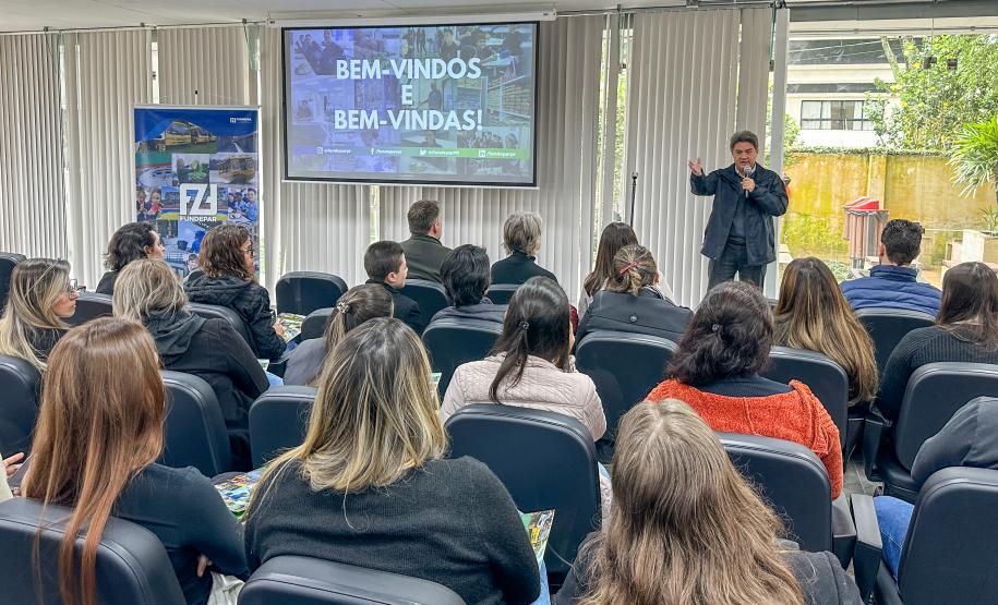 1,5 milhão de refeições por dia: nutricionistas da rede estadual passam por capacitação