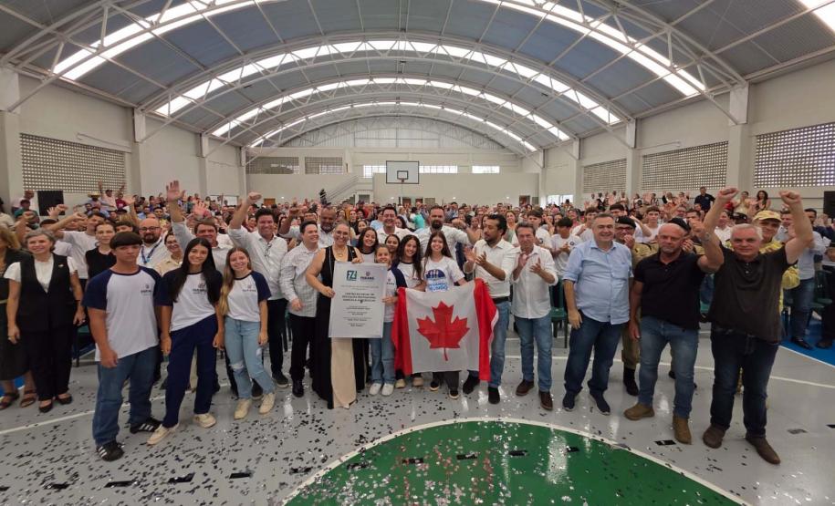 Centro de Educação Profissional Agrícola de Colorado entregue