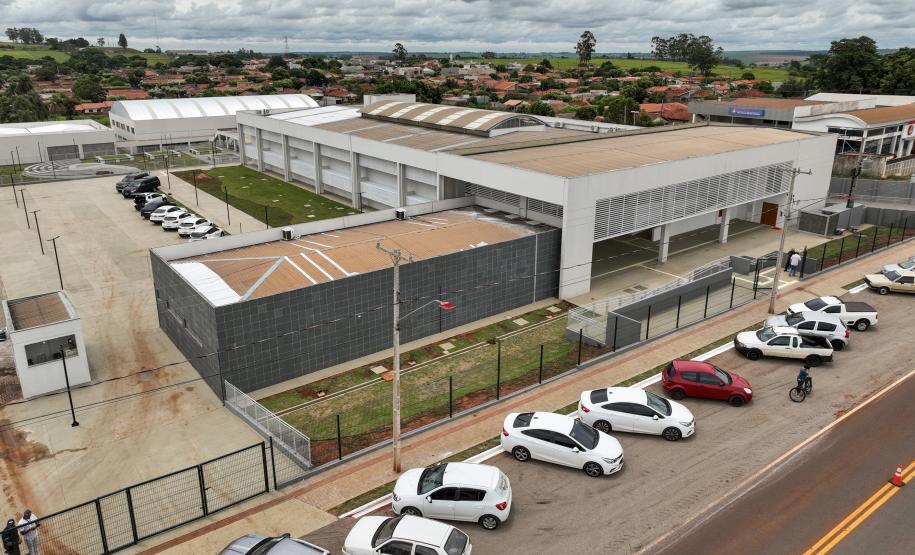 Centro de Educação Profissional Agrícola de Colorado entregue