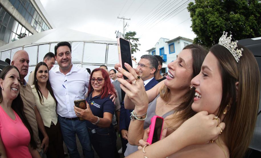 Duas escolas novas Apucarana Fundepar