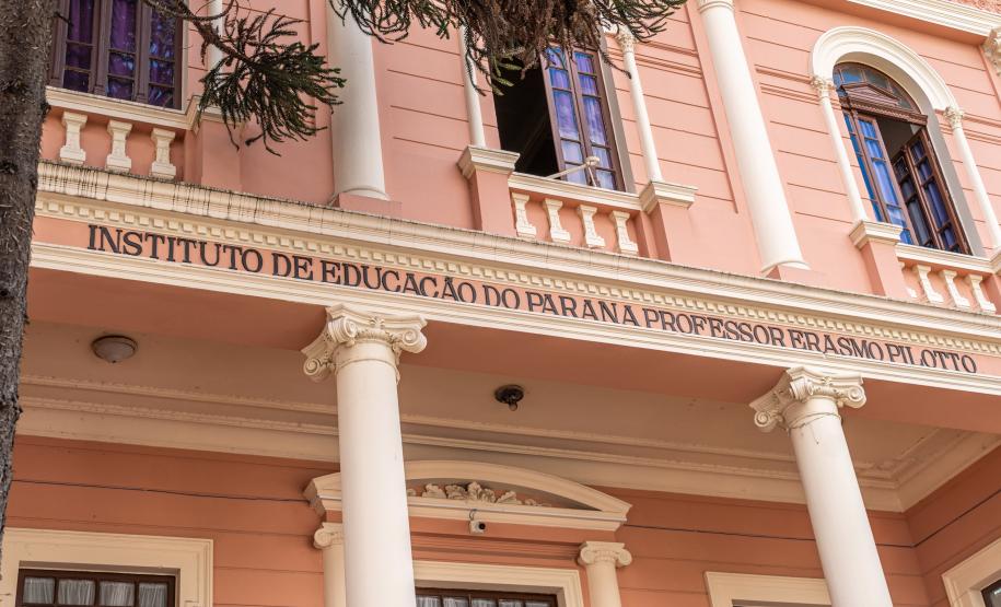 Instituto de Educação do Paraná celebra 150 anos