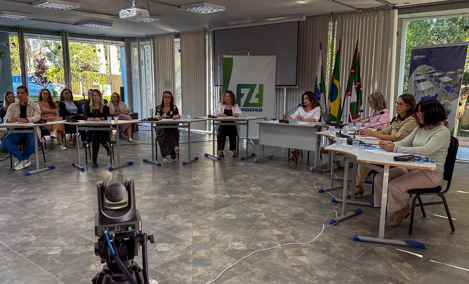 Fundepar realiza primeira audiência pública sobre materiais e suprimentos escolares para 2026